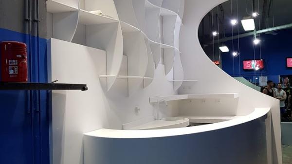 Bar in Corian